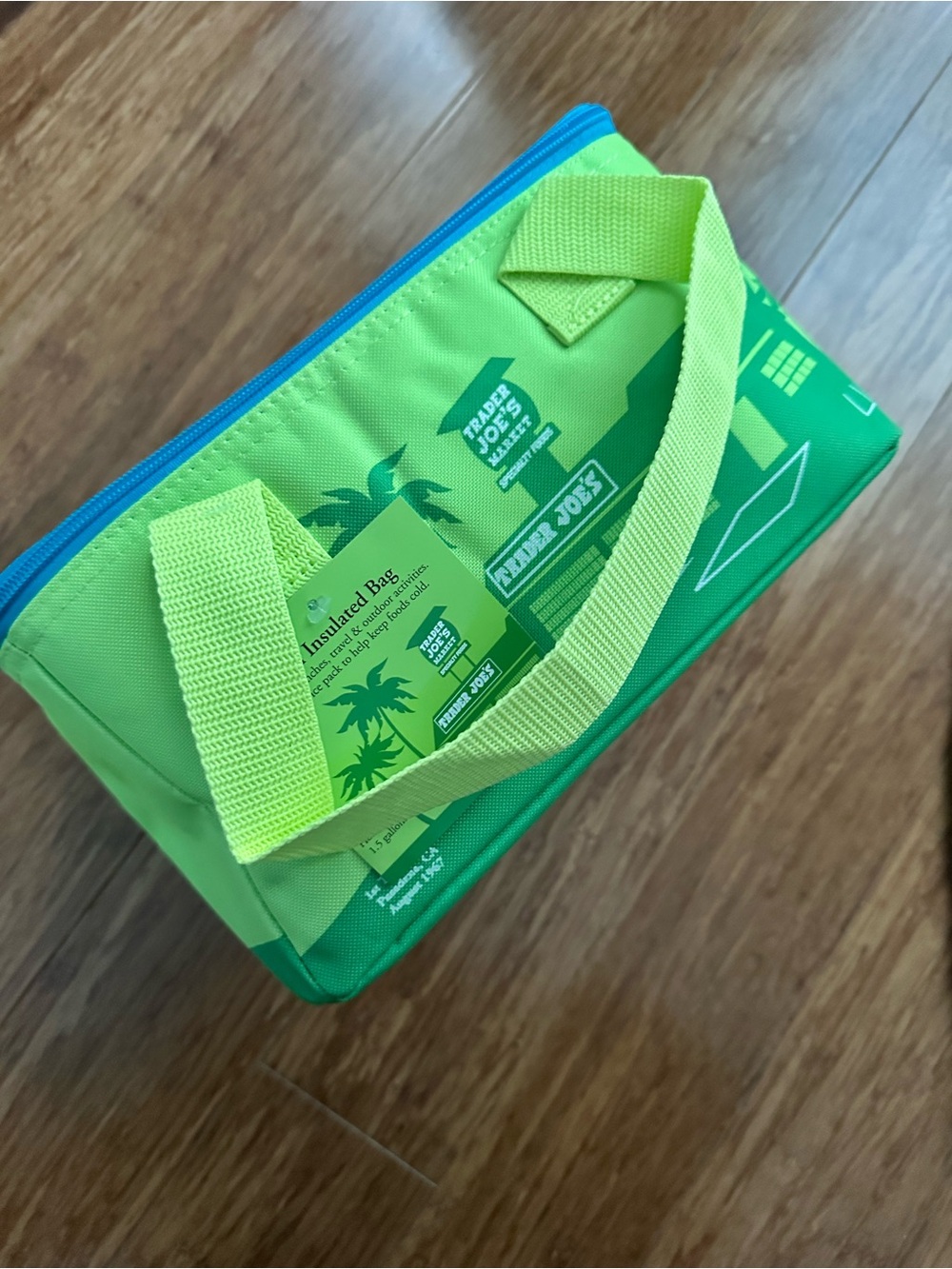 Trader Joe's Mini Insulated Lunch Bag - Lime Green - Picture 2 of 6